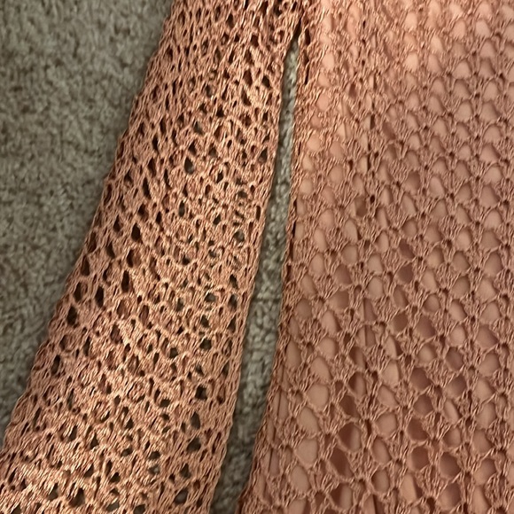 Pyramid Collection Knit Top - Picture 2 of 8